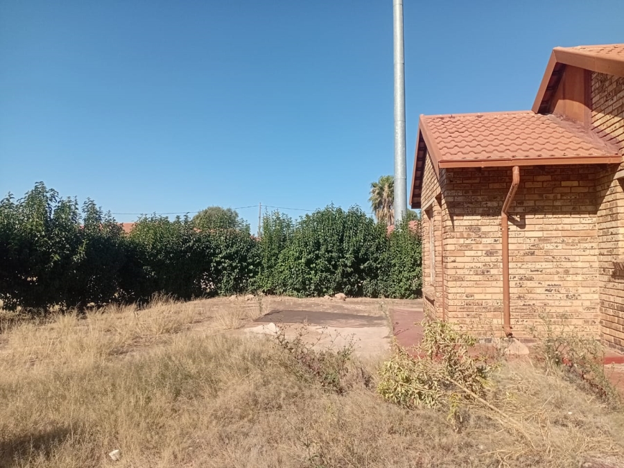 3 Bedroom Property for Sale in Mmabatho Unit 15 North West